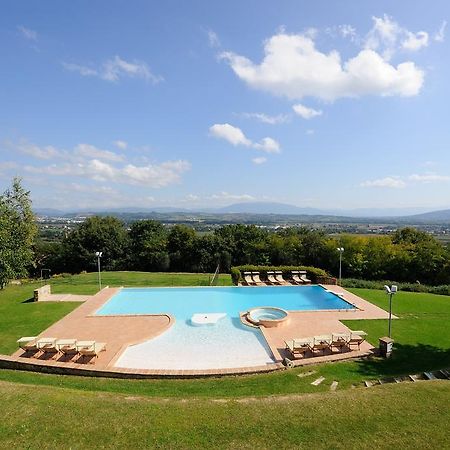 Agriturismo Il Vecchio Mandorlo เปรูจา ภายนอก รูปภาพ