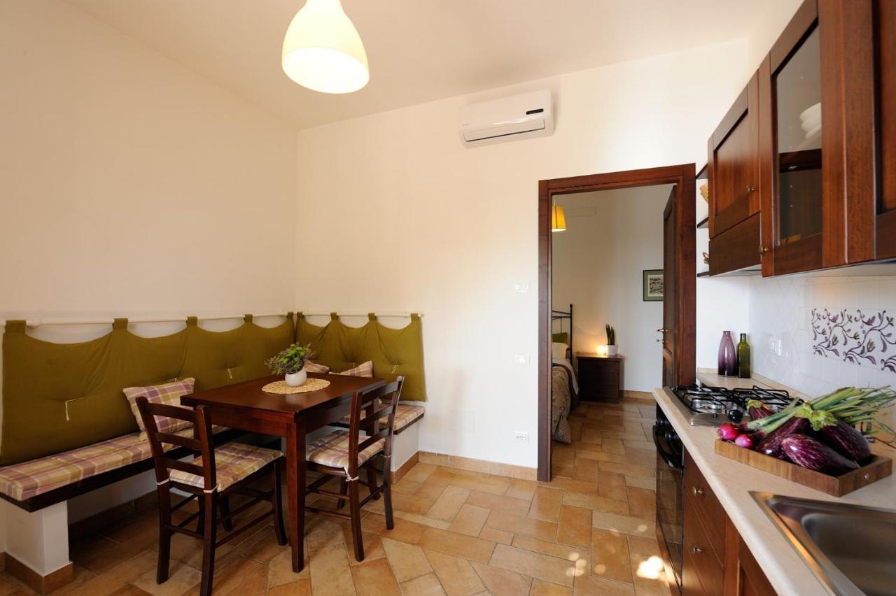Agriturismo Il Vecchio Mandorlo เปรูจา ภายนอก รูปภาพ