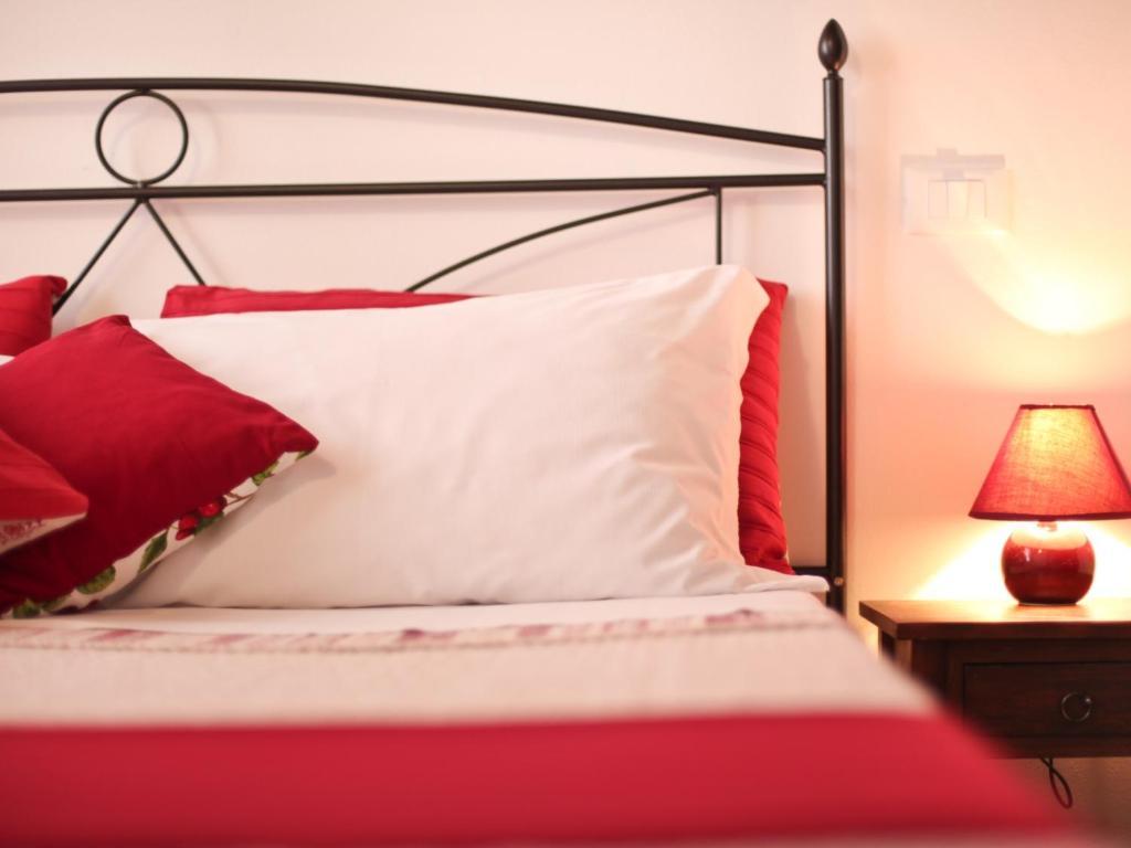 Agriturismo Il Vecchio Mandorlo เปรูจา ภายนอก รูปภาพ