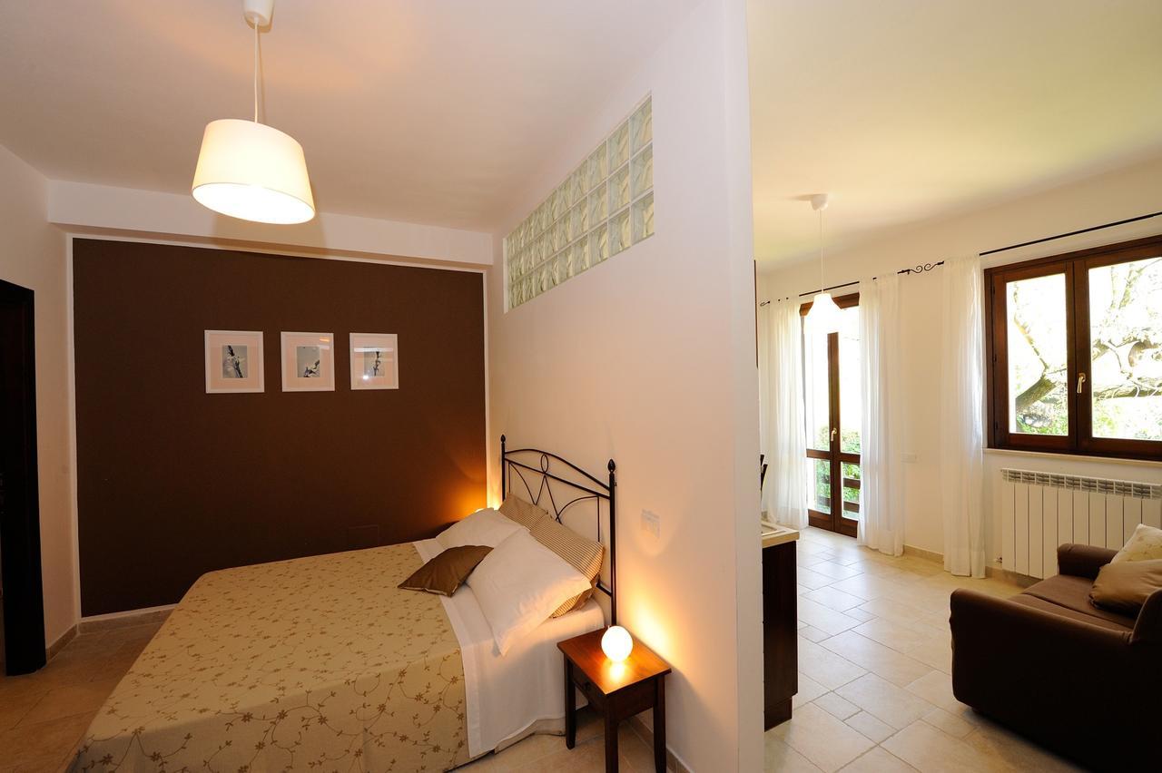 Agriturismo Il Vecchio Mandorlo เปรูจา ภายนอก รูปภาพ